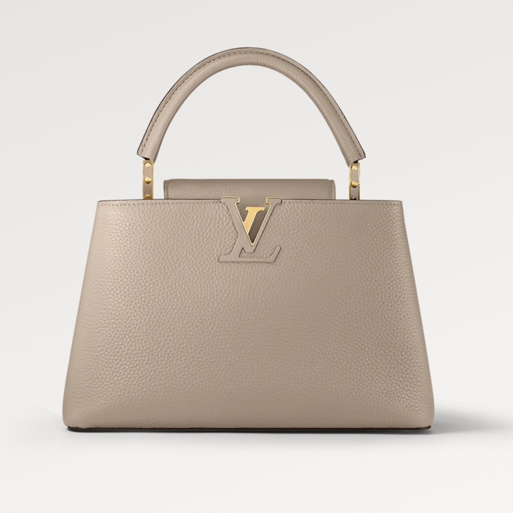 Brand New Authentic Louis Vuitton Capucines Bag MM